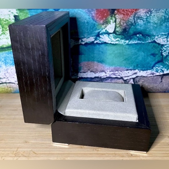 Piano Lacquer Zodiac Display Watch Box Storage Case Rare Find - Picture 5 of 15